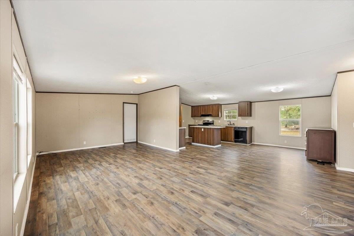 1514 Trotter Way - Photo 5 of 22