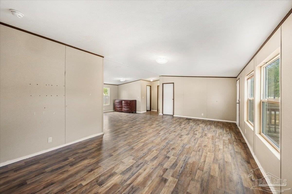 1514 Trotter Way - Photo 6 of 22