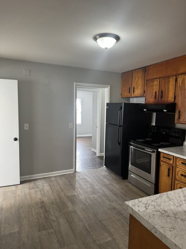 1515 Rosedale Ave #1 - Photo 6 of 31