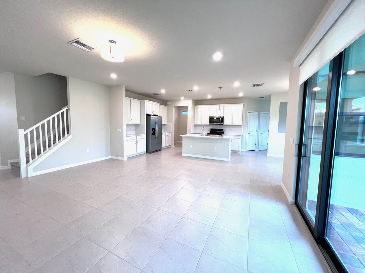 8246 Cadre Noir Rd - Photo 6 of 44