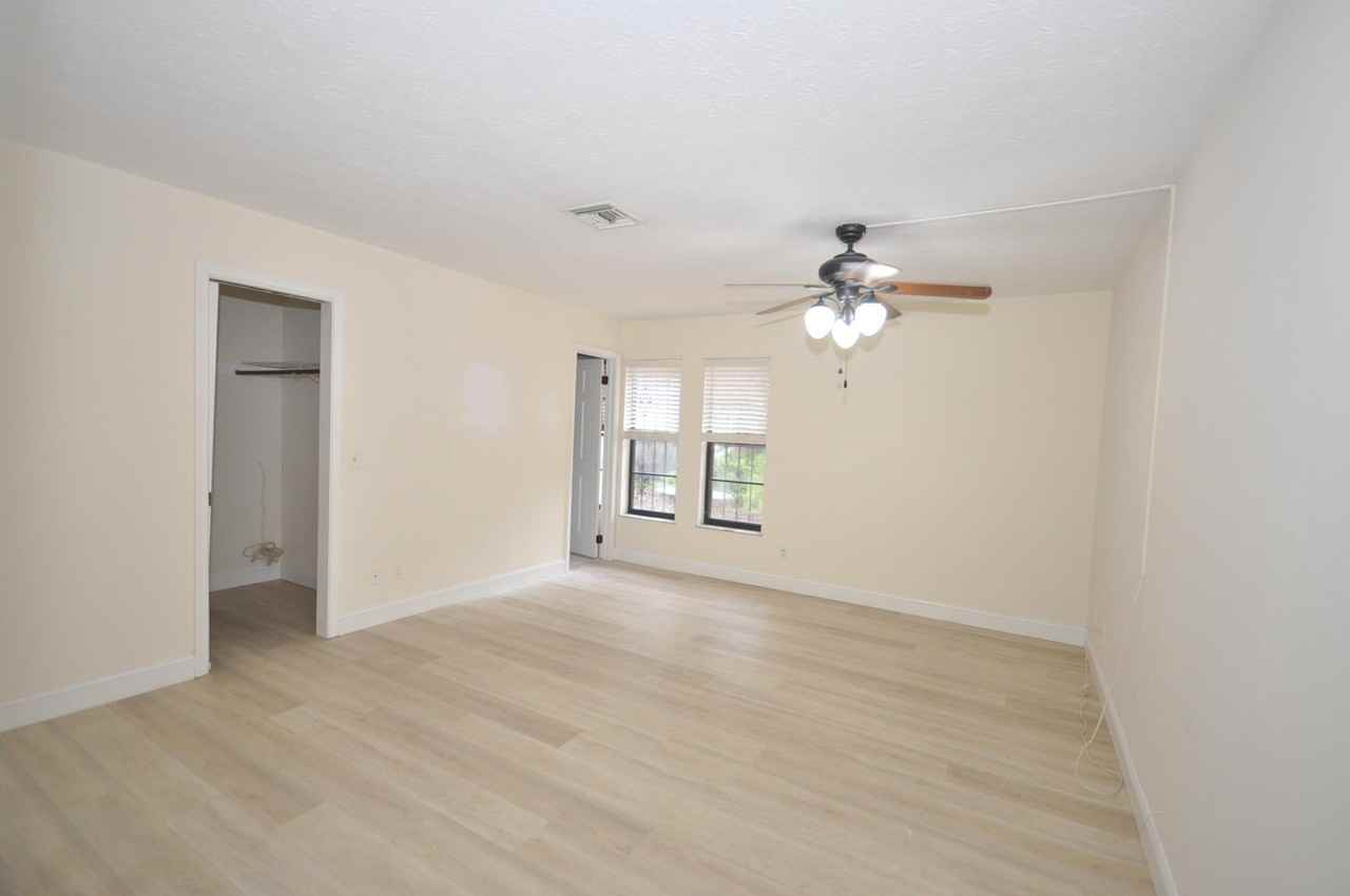 10 Evergreen Dr - Photo 6 of 18