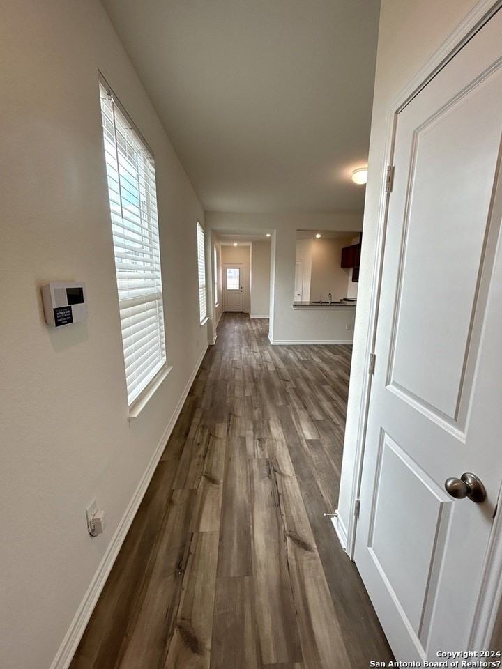 428 Blacktail Dr - Photo 4 of 30