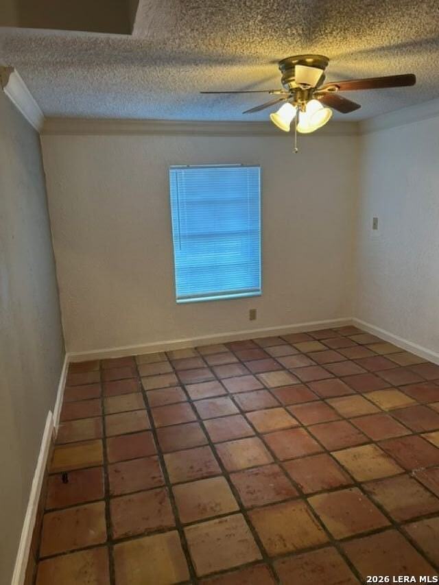 275 Brandywine Ave - Photo 4 of 22