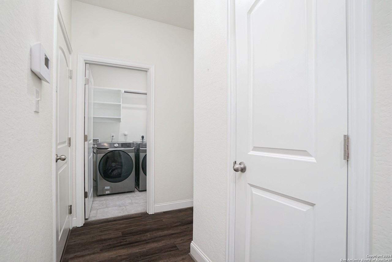 109 Giverny - Photo 6 of 16