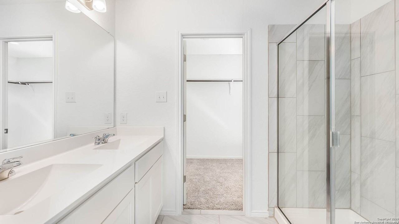 4306 Admirals Bnd - Photo 6 of 10