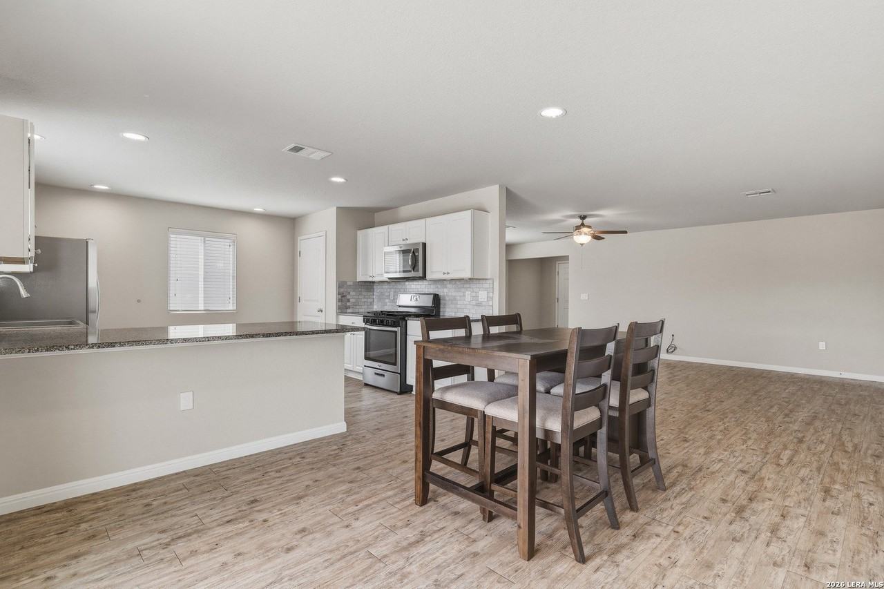 10530 Legacy Cv - Photo 6 of 28