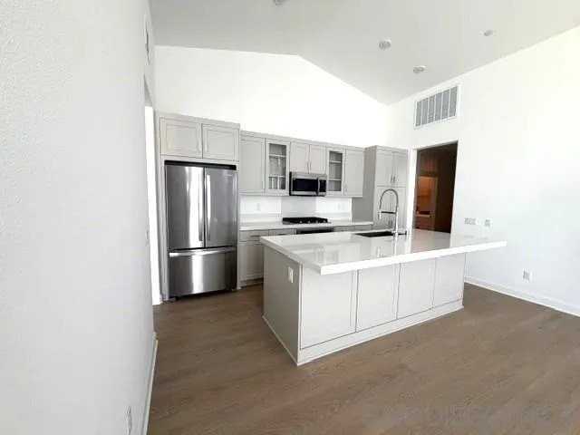 12482 Miranda Way - Photo 4 of 38