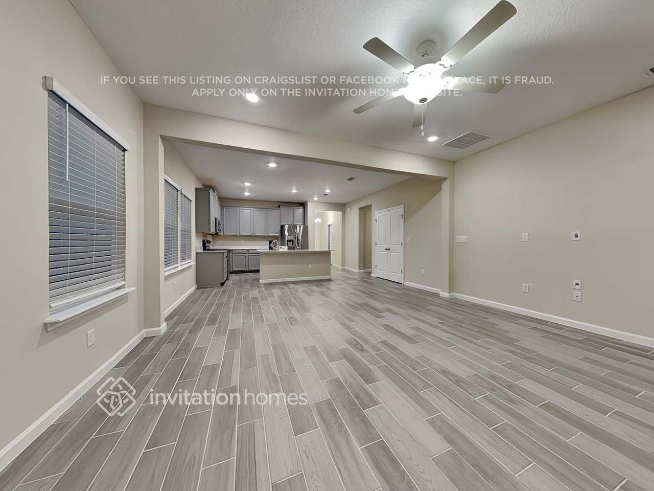 9896 Lemon Grass Ln - Photo 3 of 19