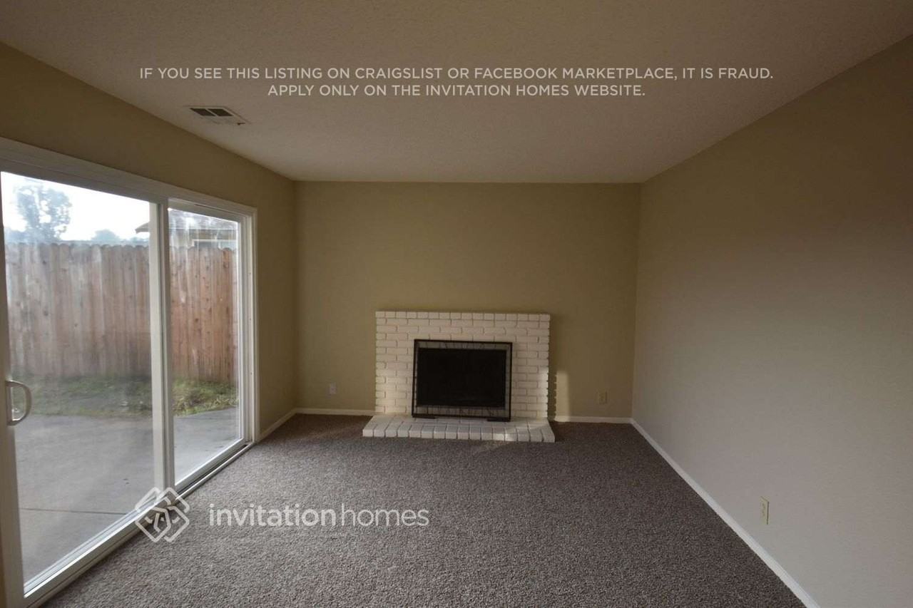 3442 Chandler Cir - Photo 4 of 29