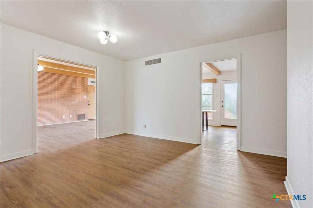 2305 N 15th St - Photo 4 of 41