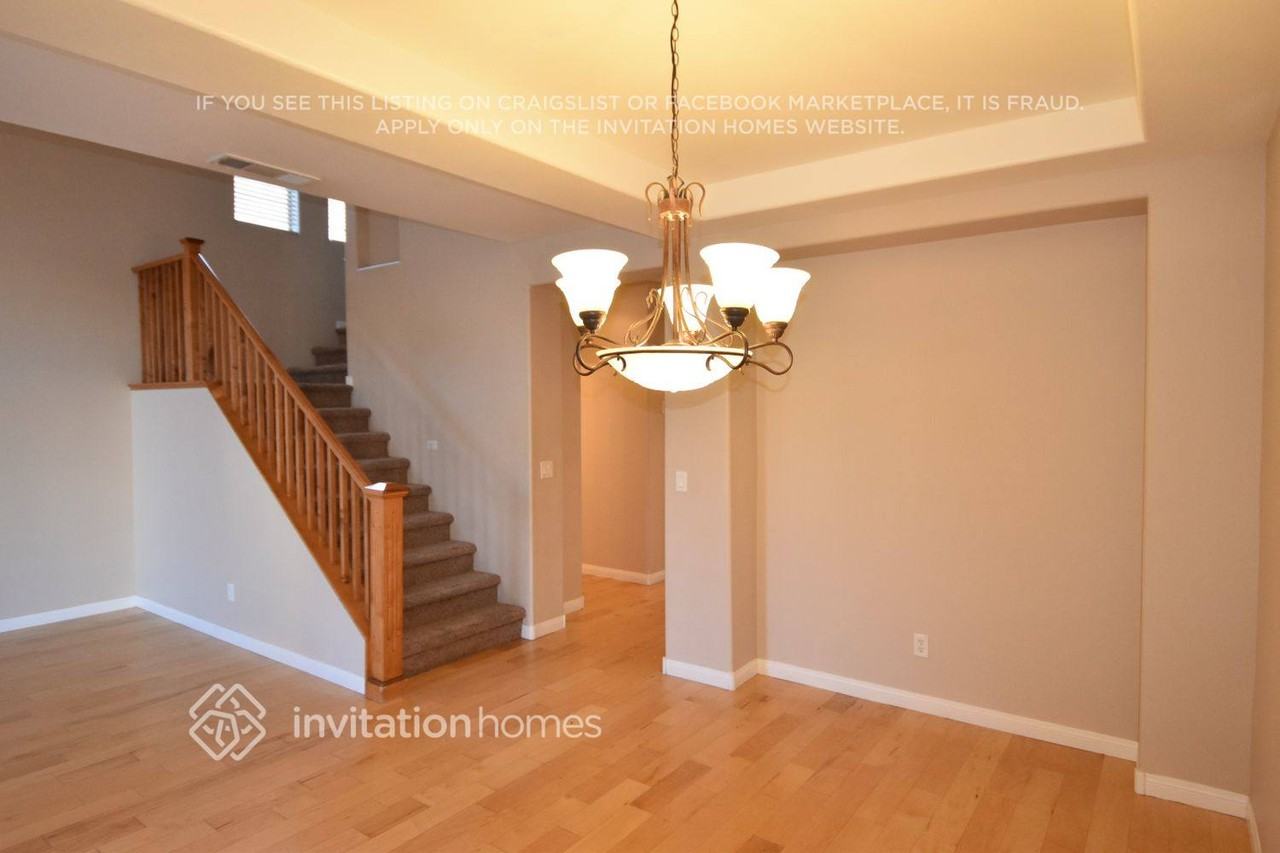 4045 Keefe Falls Ct - Photo 3 of 18