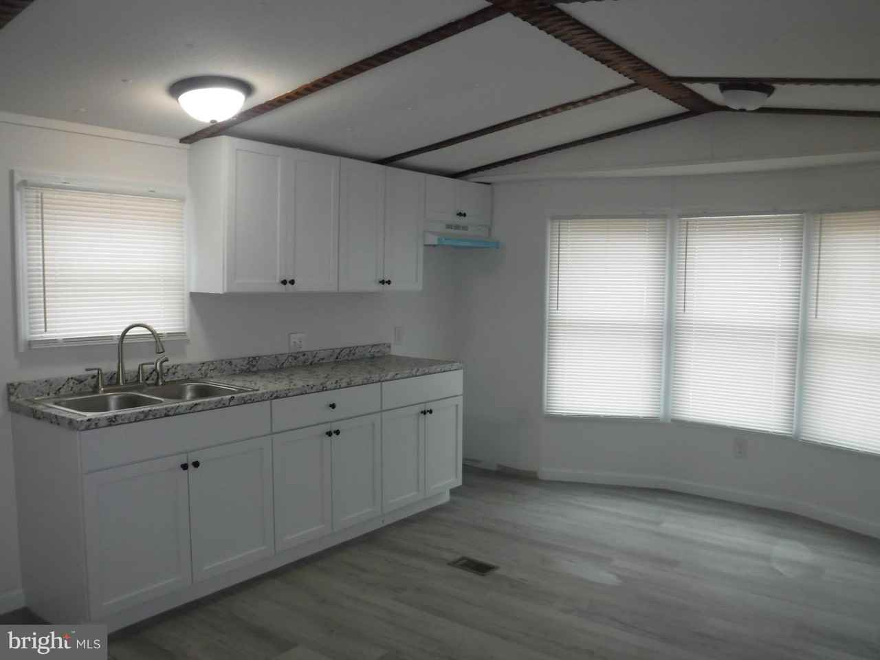 172 Boyd Dr Unit 1 - Photo 4 of 9