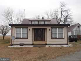 10051 Dupont Blvd - Photo 1 of 1