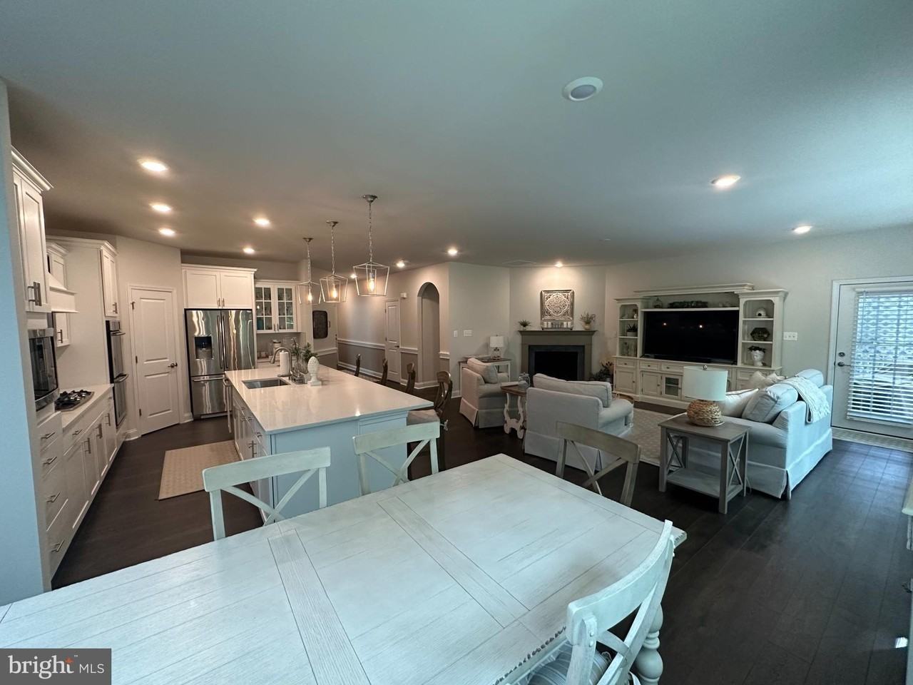 21024 Stillwater Dr Unit Sf13 - Photo 5 of 6