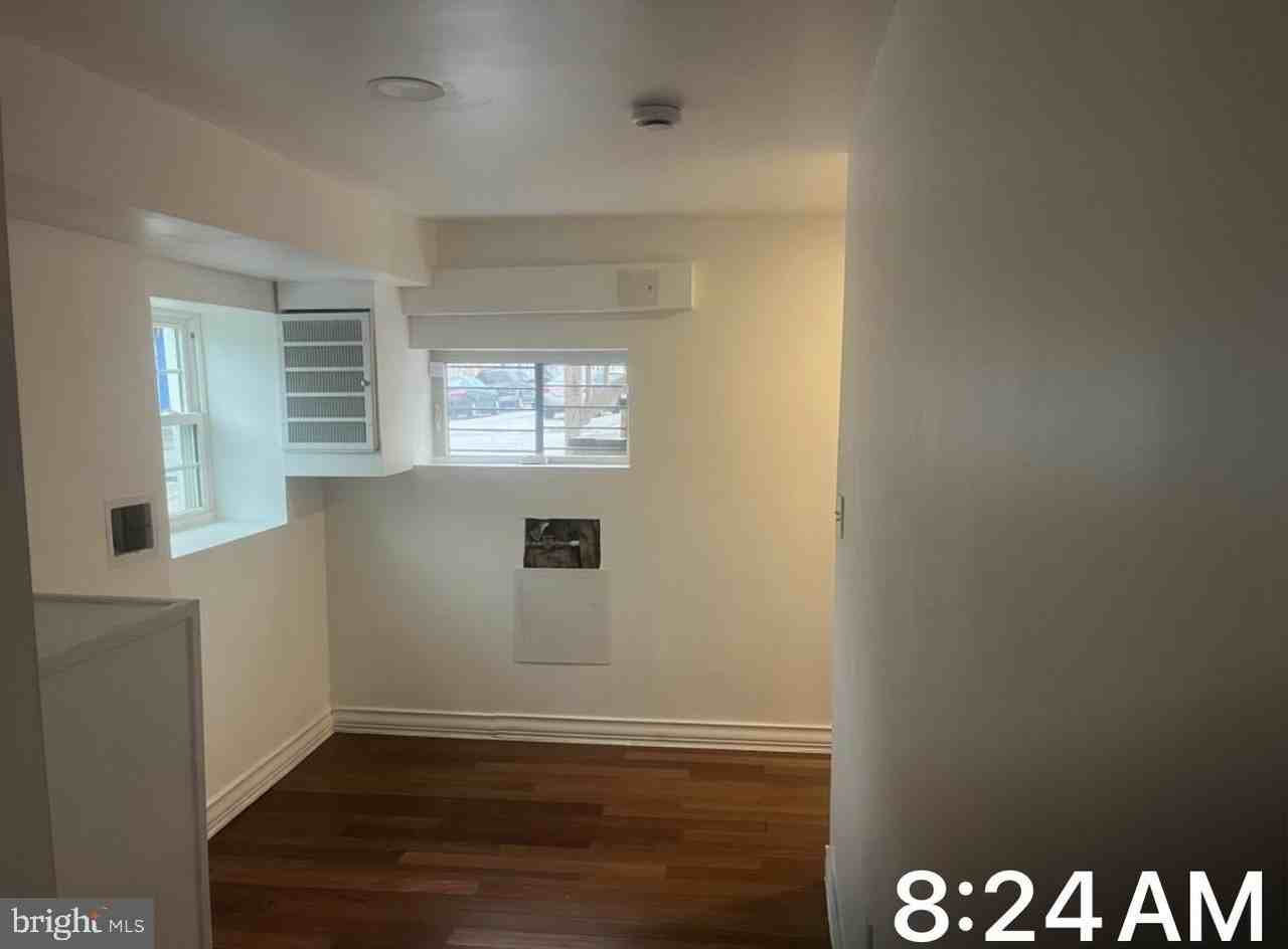 2620 Mcelderry St - Photo 2 of 8