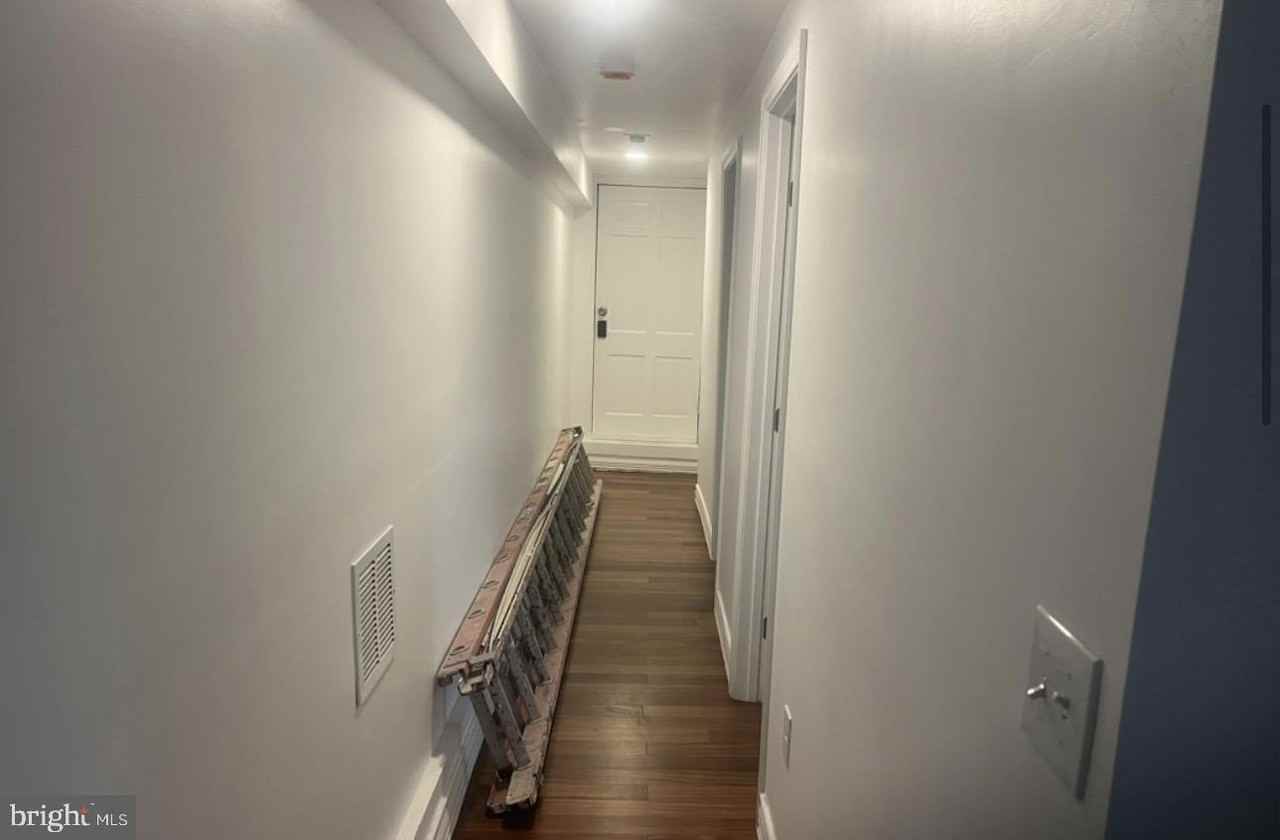 2620 Mcelderry St - Photo 3 of 8