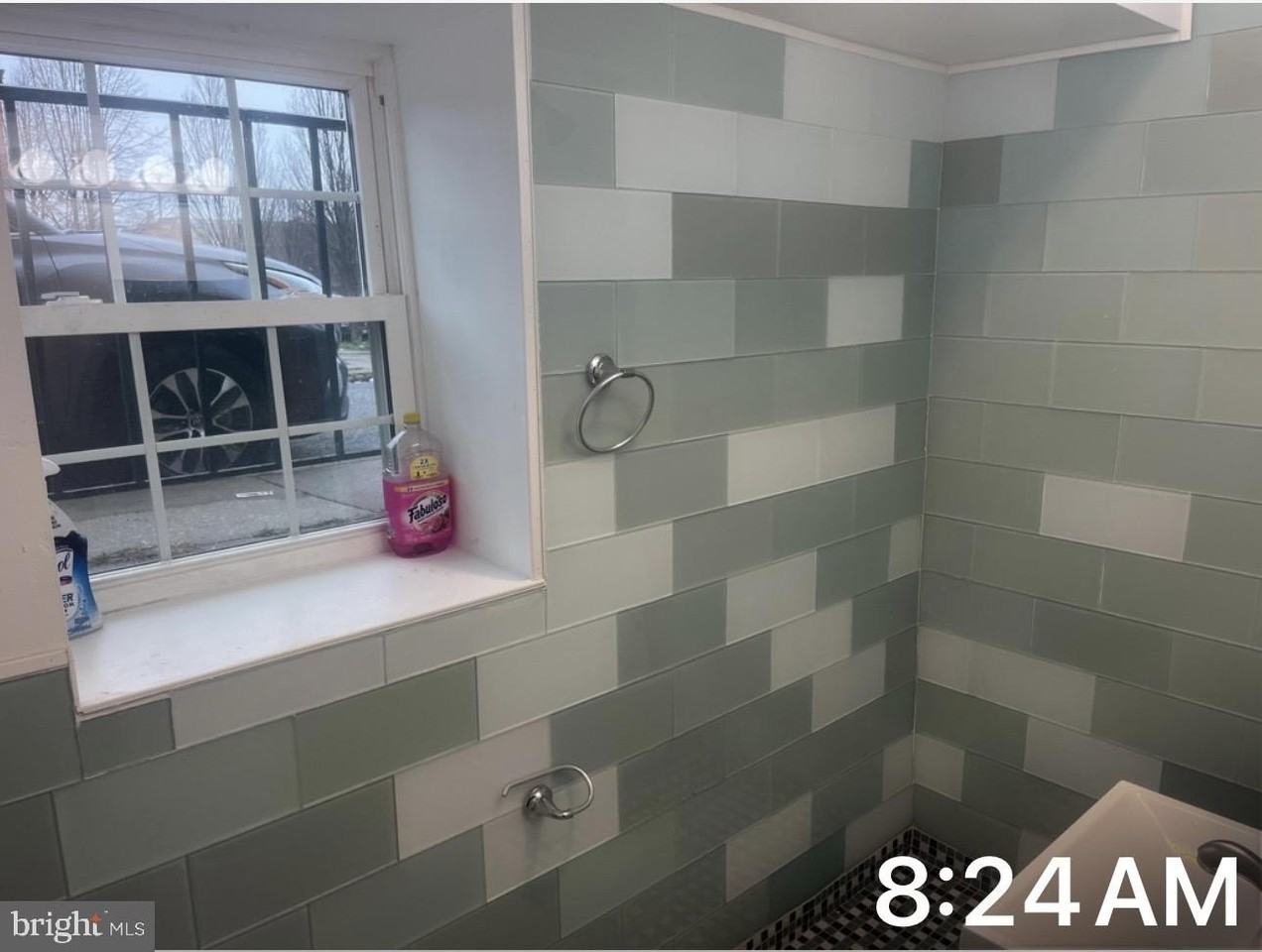 2620 Mcelderry St - Photo 4 of 8