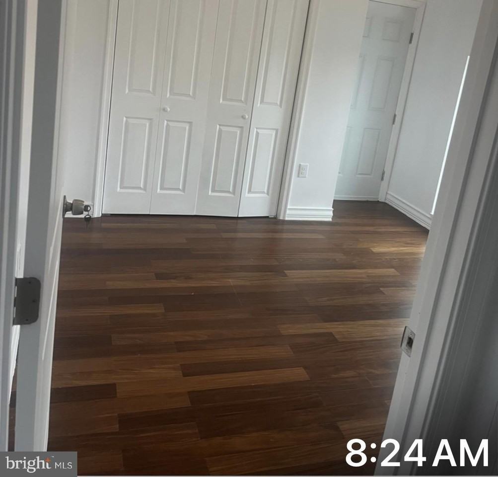 2620 Mcelderry St - Photo 6 of 8