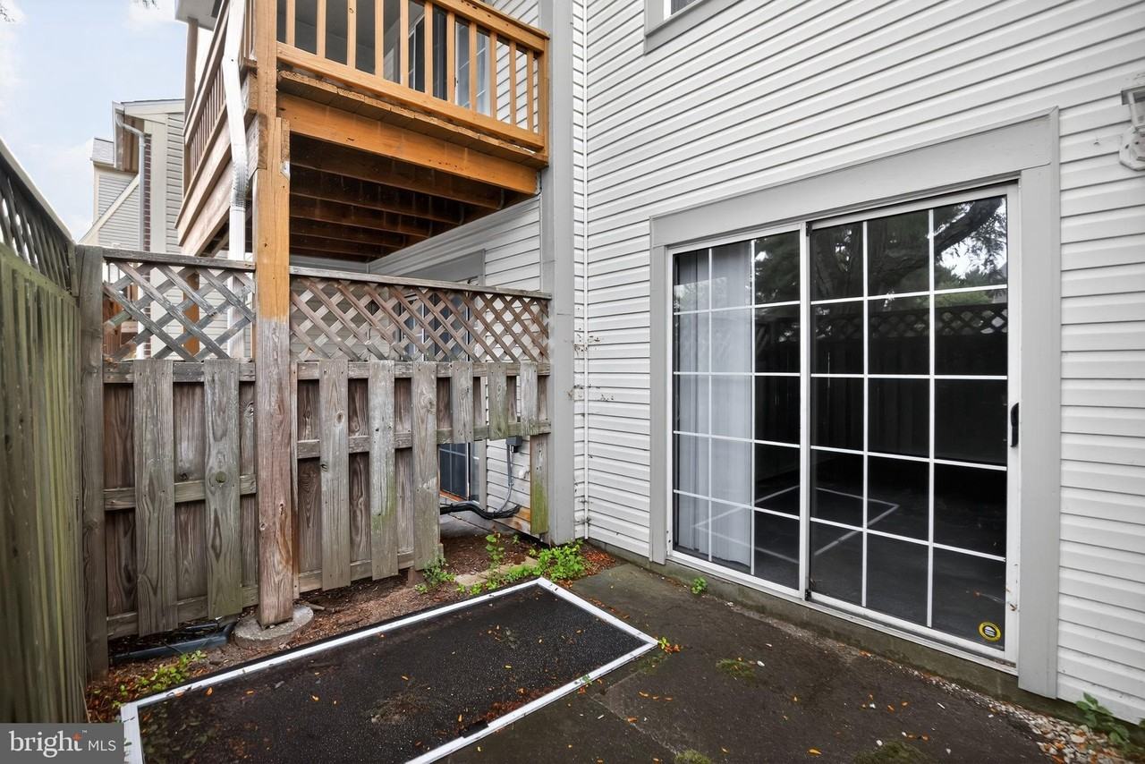 8711 Gilly Way Unit 8711 - Photo 2 of 19