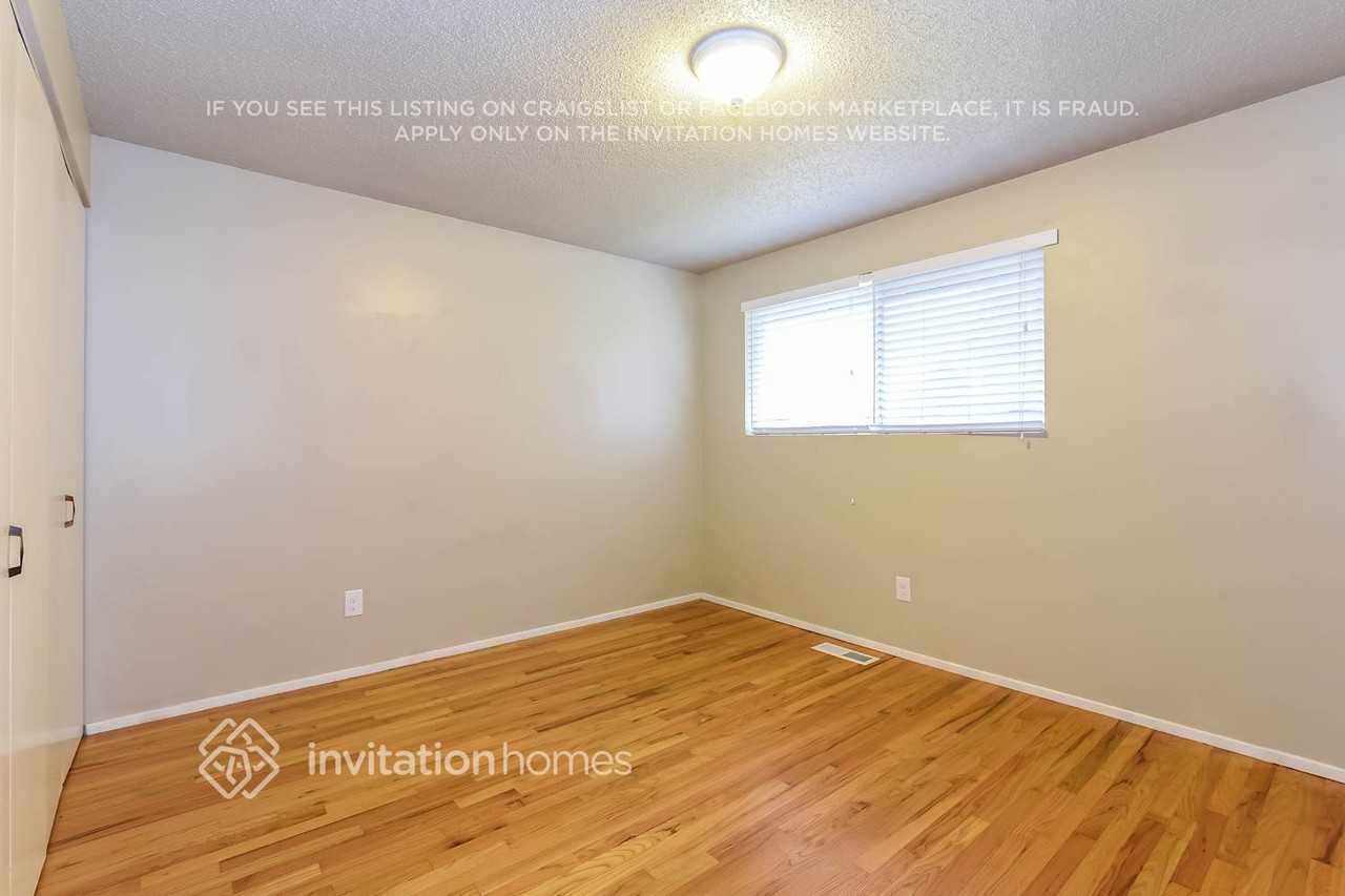 11717 Se 165th St - Photo 6 of 13