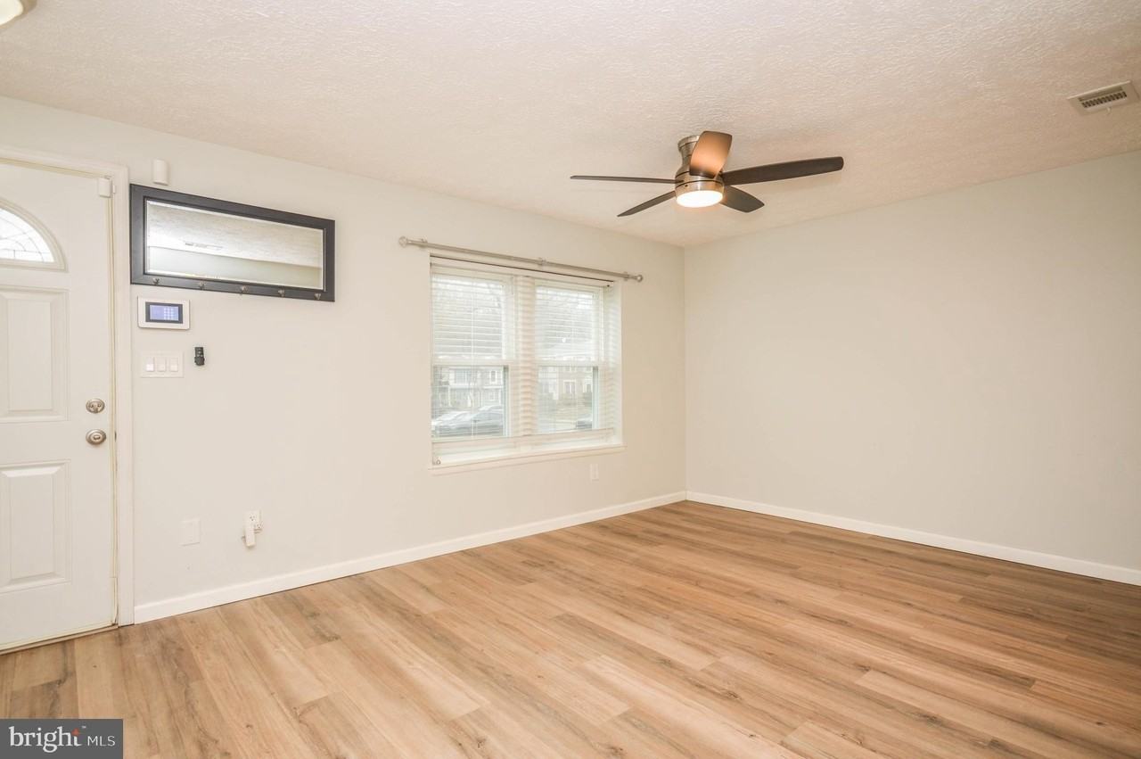 12521 Laurel Grove Pl - Photo 4 of 35