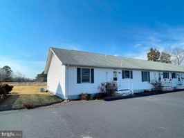 featured image of 44966 Serenity Farm Ln