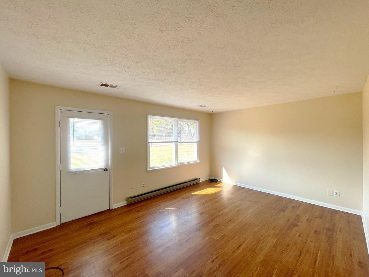 44966 Serenity Farm Ln - Photo 2 of 17