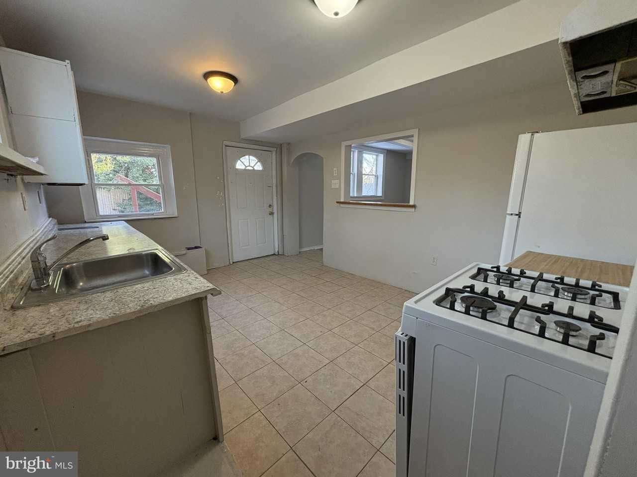 165 Erial Rd - Photo 4 of 15