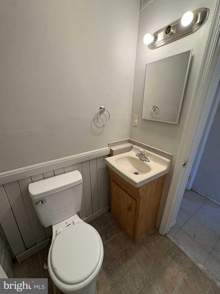 165 Erial Rd - Photo 5 of 15