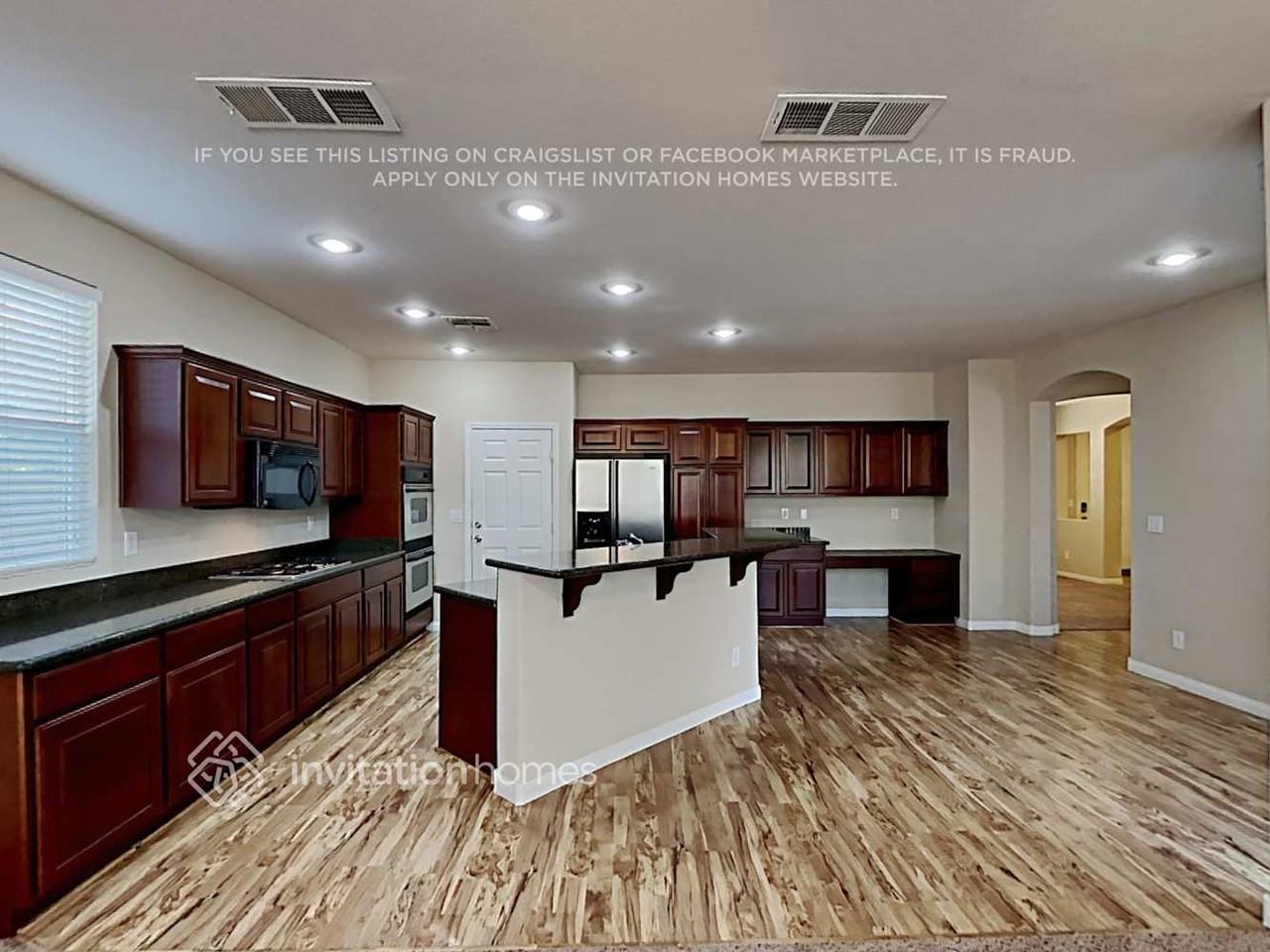 7712 Tiny Tortoise St - Photo 7 of 27