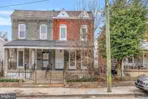 featured image of 5431 Stewart St