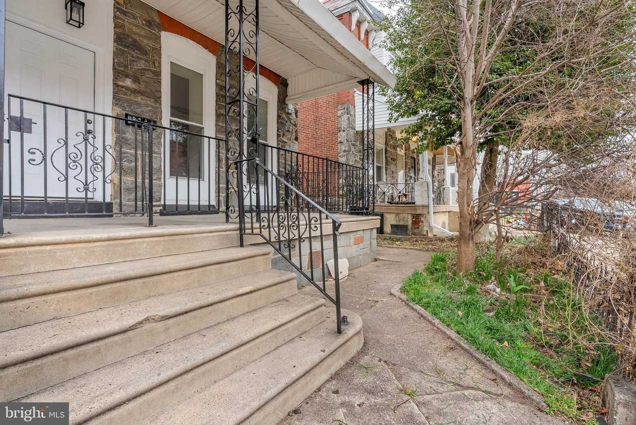 5431 Stewart St - Photo 3 of 34