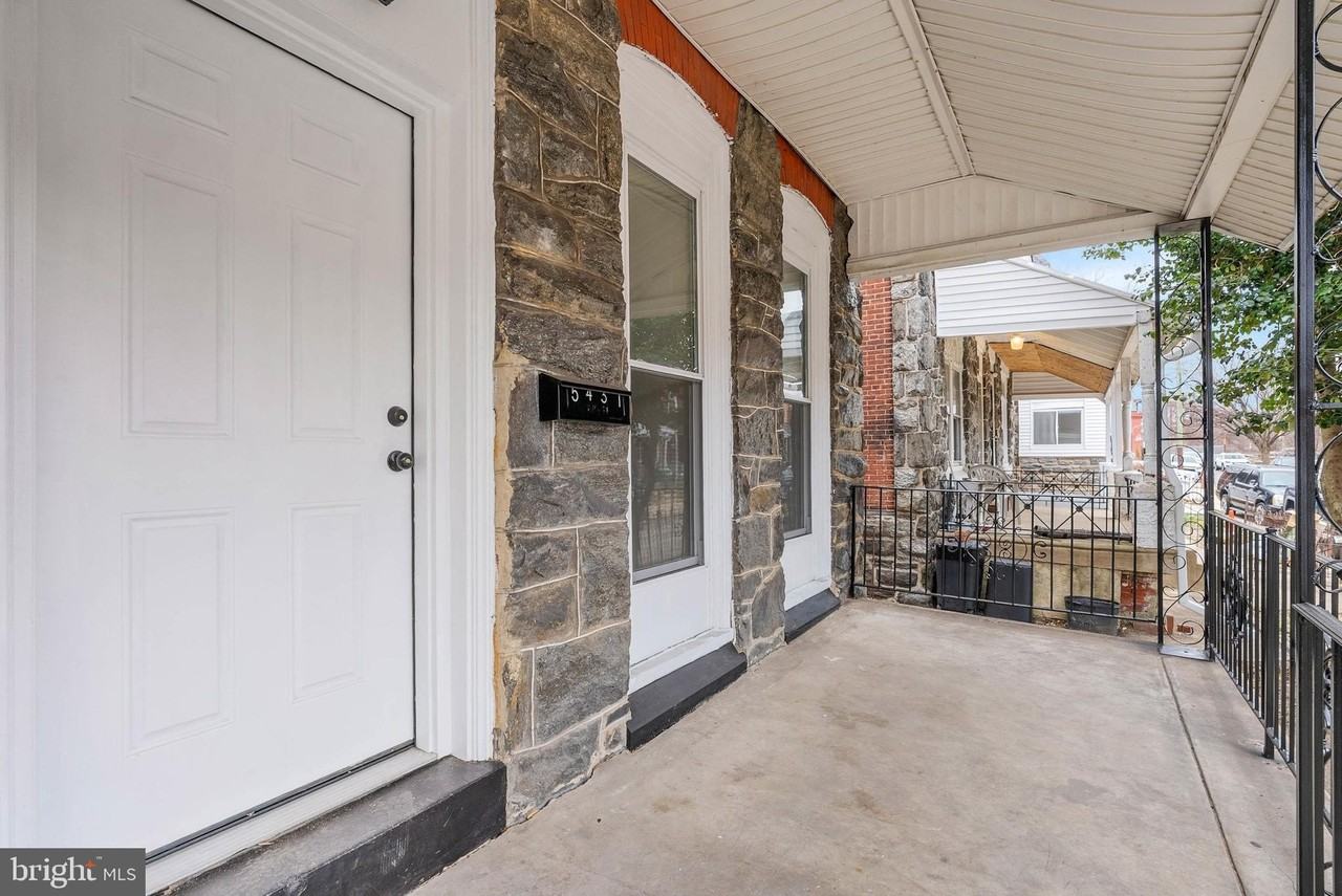 5431 Stewart St - Photo 4 of 34