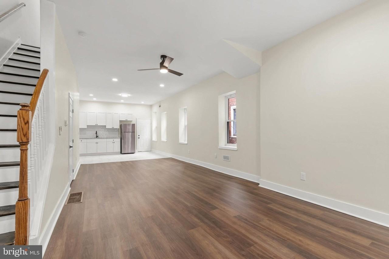 5431 Stewart St - Photo 5 of 34