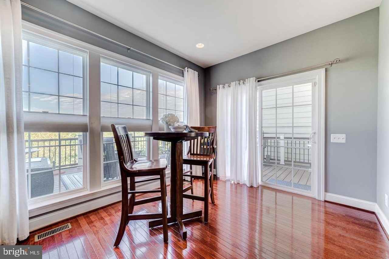 20637 Erskine Ter - Photo 7 of 37