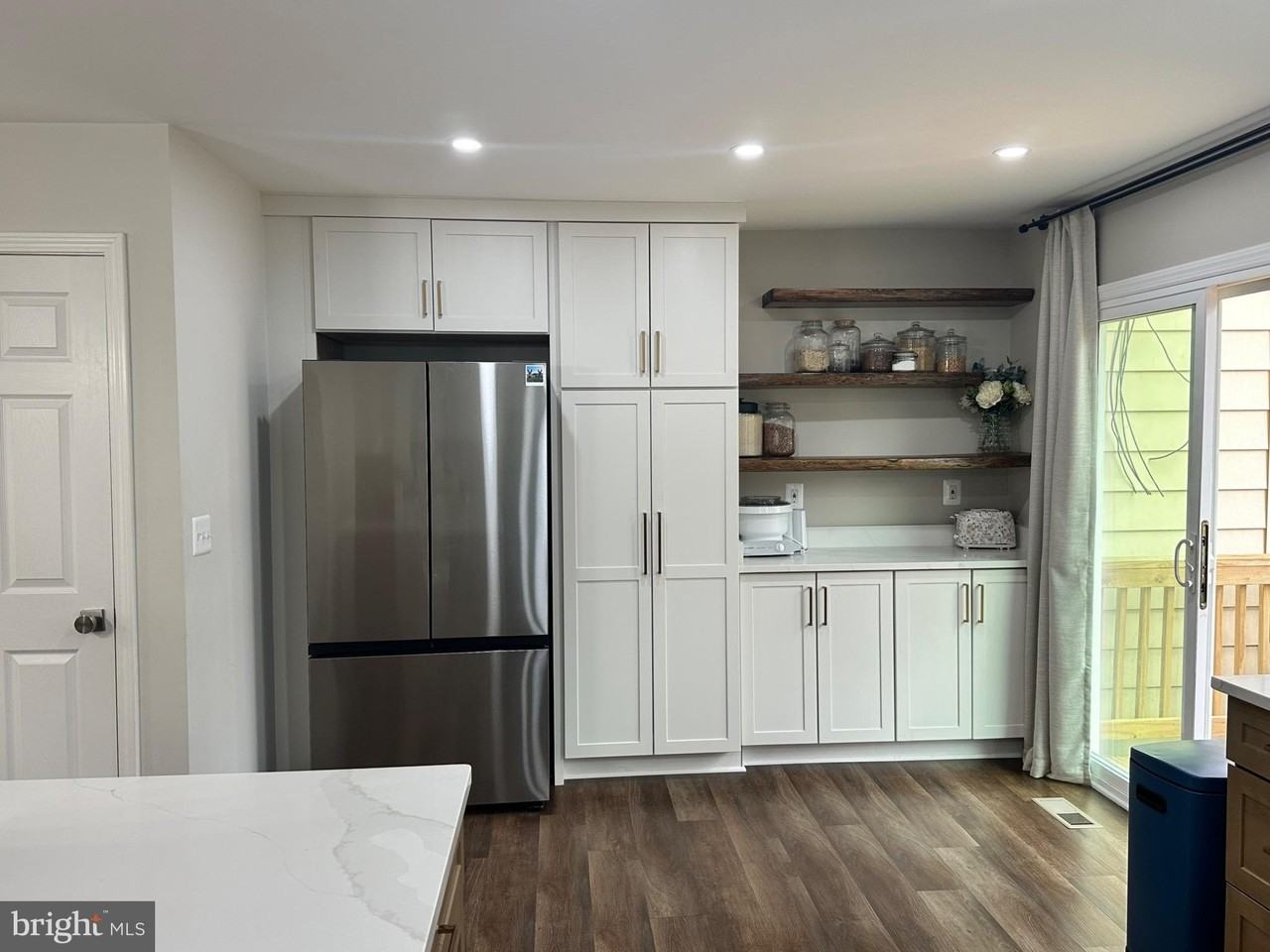 5016 Lambsgate Ln - Photo 3 of 24