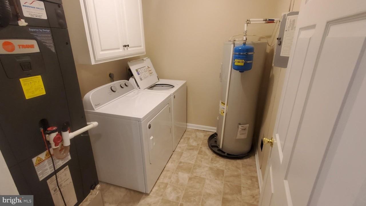 1290 Ox Rd Unit E3 - Photo 6 of 7