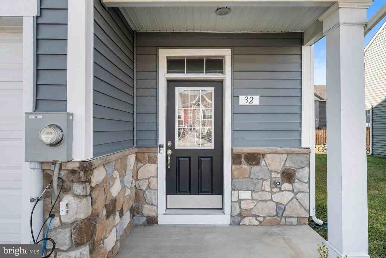 32 Healey Ct - Photo 4 of 32