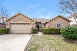 featured image of 2506 Arapaho Dr