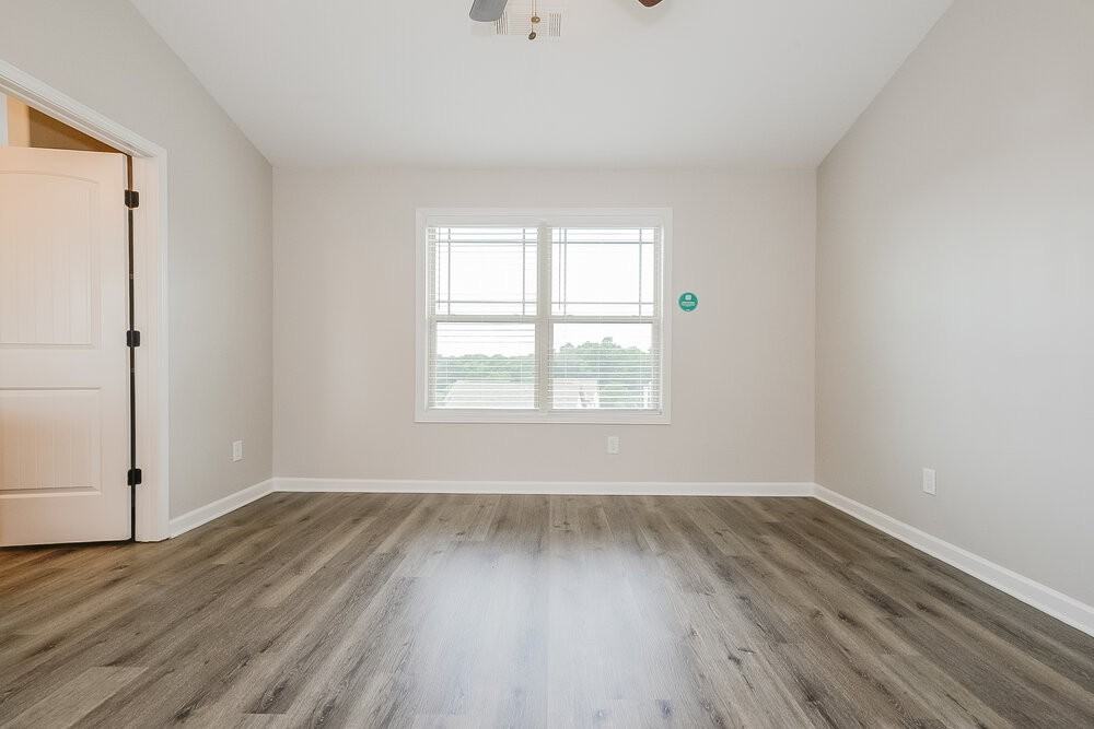 1104 Jury Ct - Photo 3 of 15