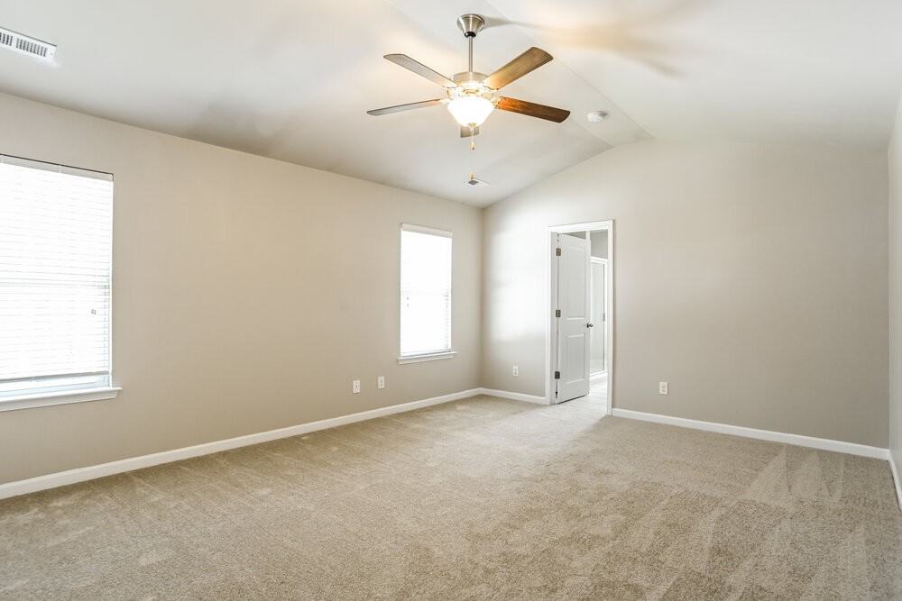 1130 Rankin Oaks St - Photo 7 of 17