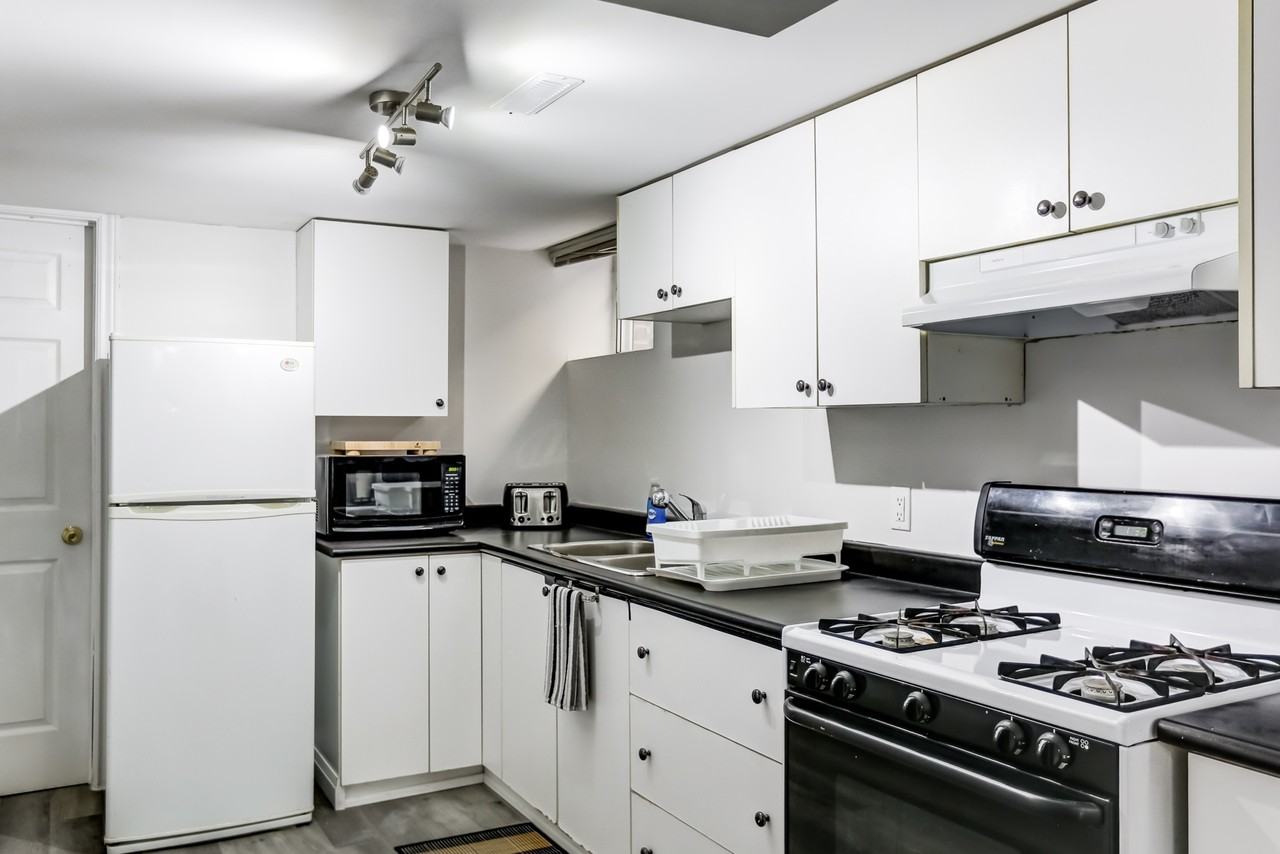 Shaw Street - Photo 7 of 14