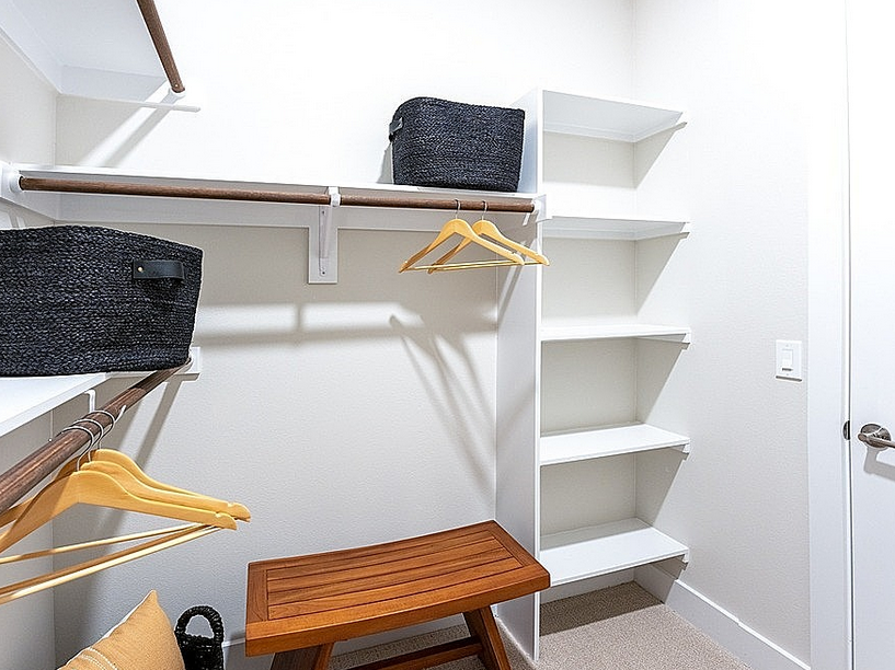 1005 11th Street - Photo 4 of 12