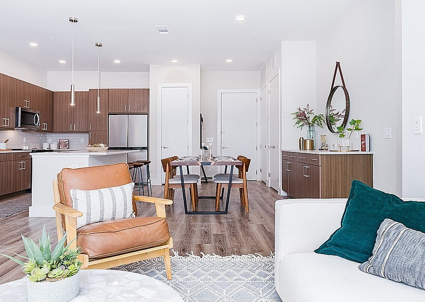 1005 11th Street - Photo 7 of 11