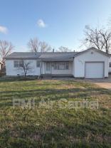 1615 W Haskell St - Photo 1 of 1