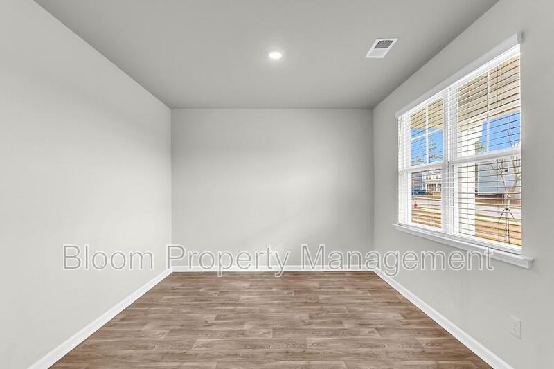 205 Maple Hill Dr - Photo 5 of 50