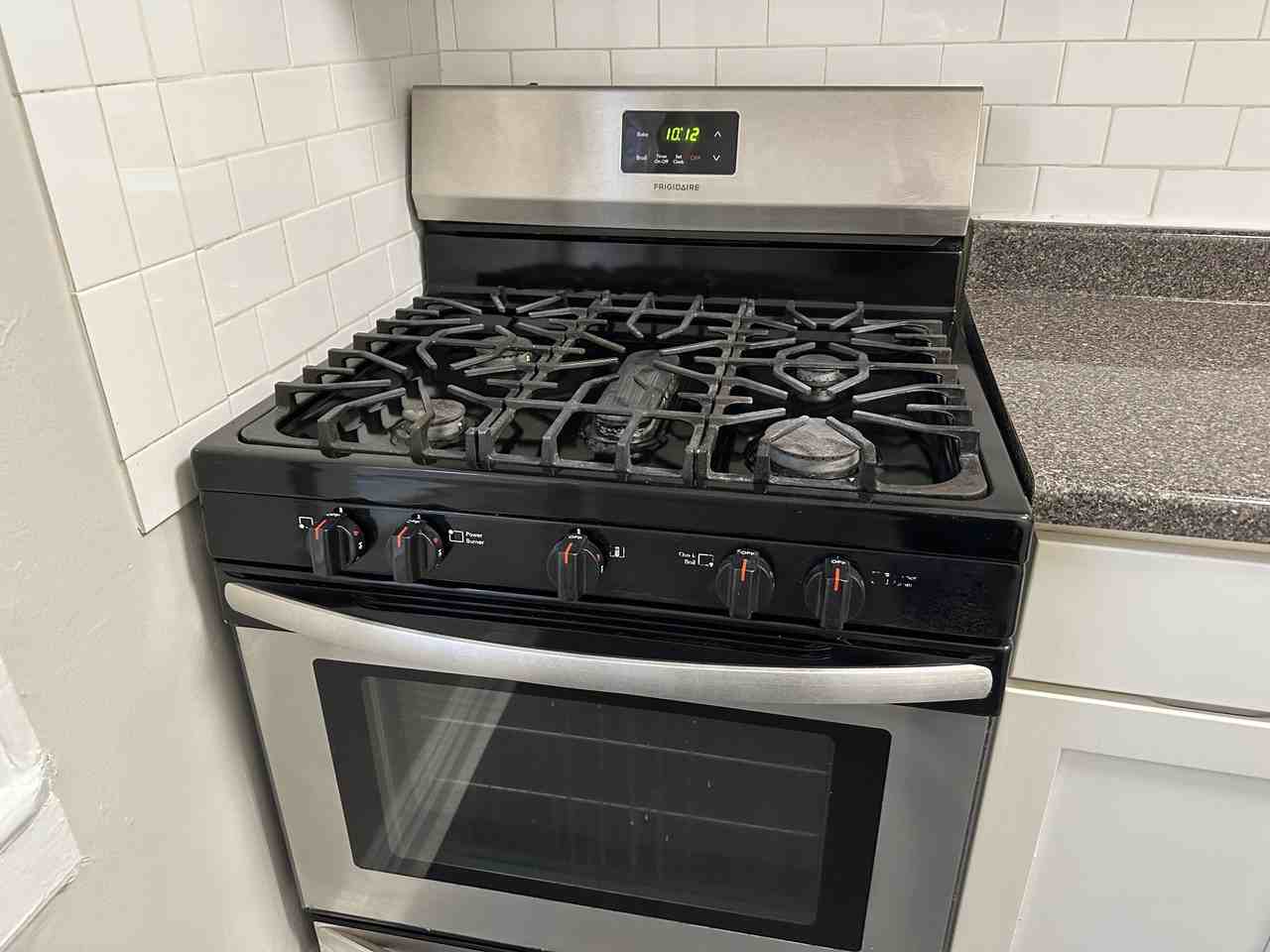 115 Fairview Avenue #23 - Photo 2 of 22