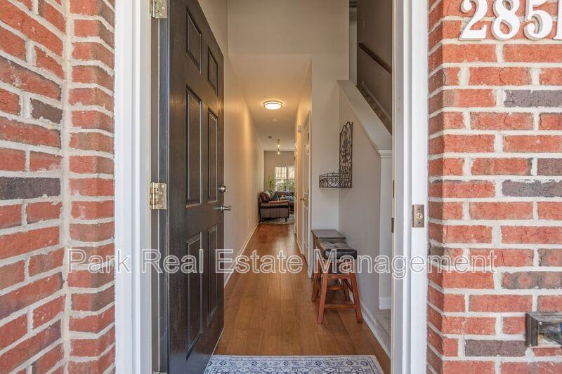 285 Plaza Dr #B - Photo 3 of 26