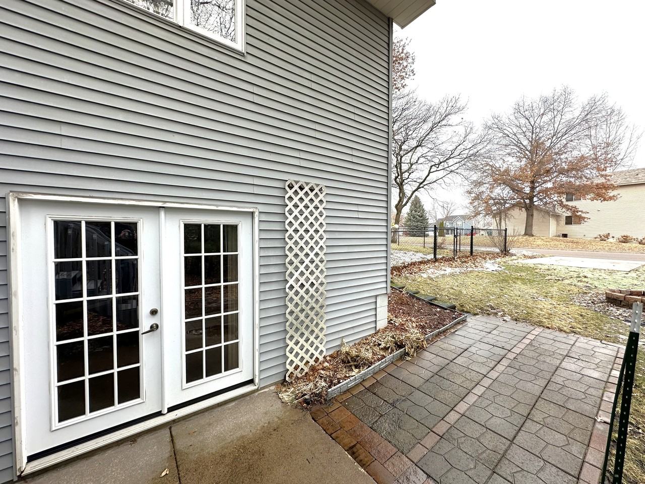 15493 Yellow Pine Street Northwest - Photo 2 of 16