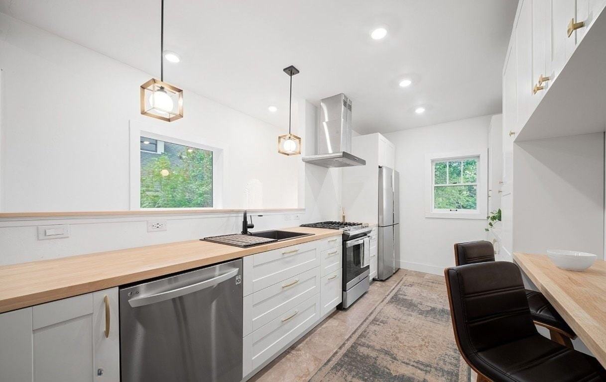 South Tracy Avenue - Photo 2 of 14